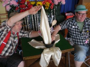 Sid and Eric in full flow.